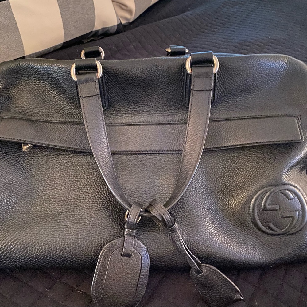Black Gucci duffle